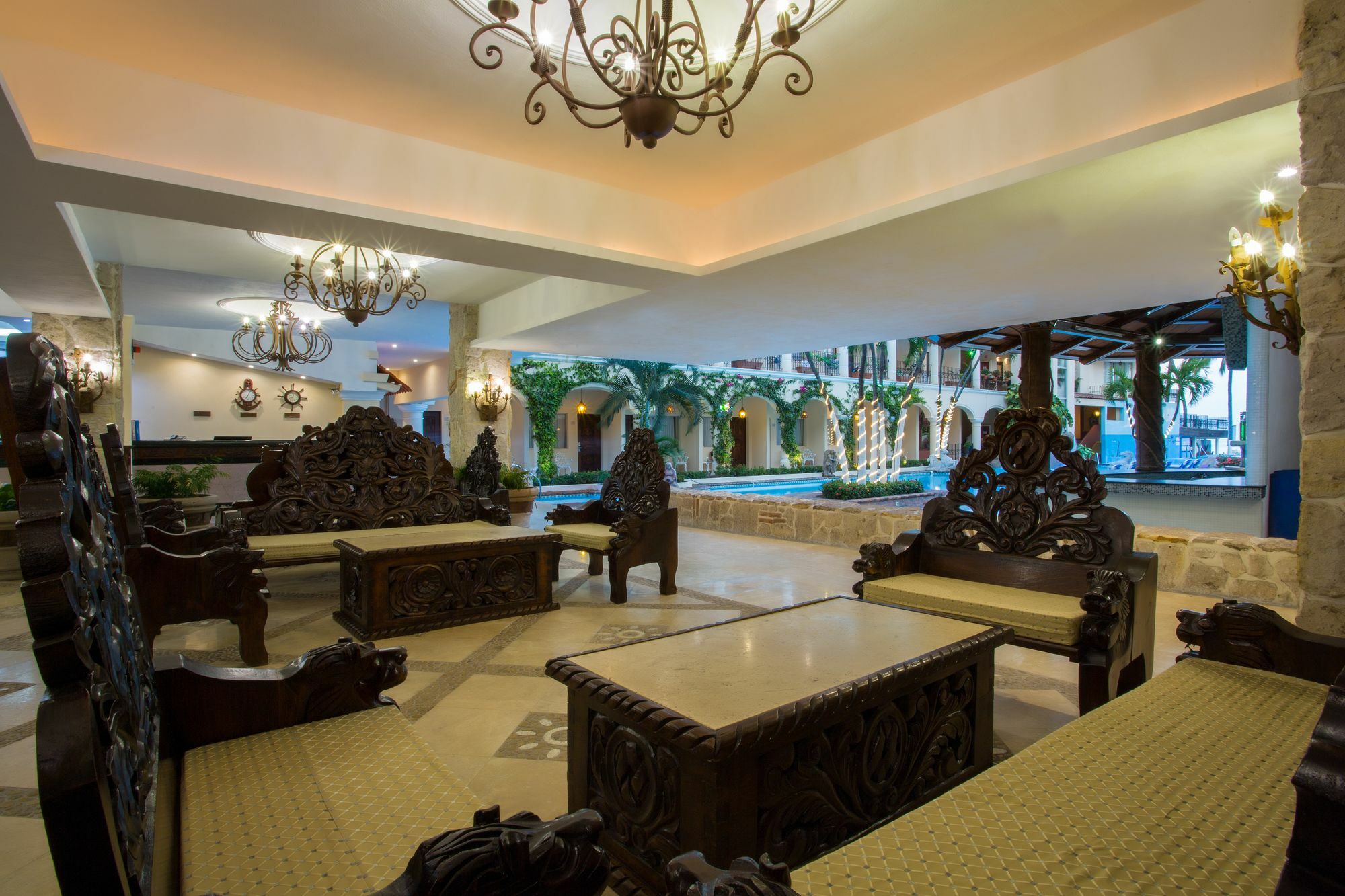 Playa Los Arcos Hotel Beach Resort & Spa Пуерто-Вальярта Екстер'єр фото